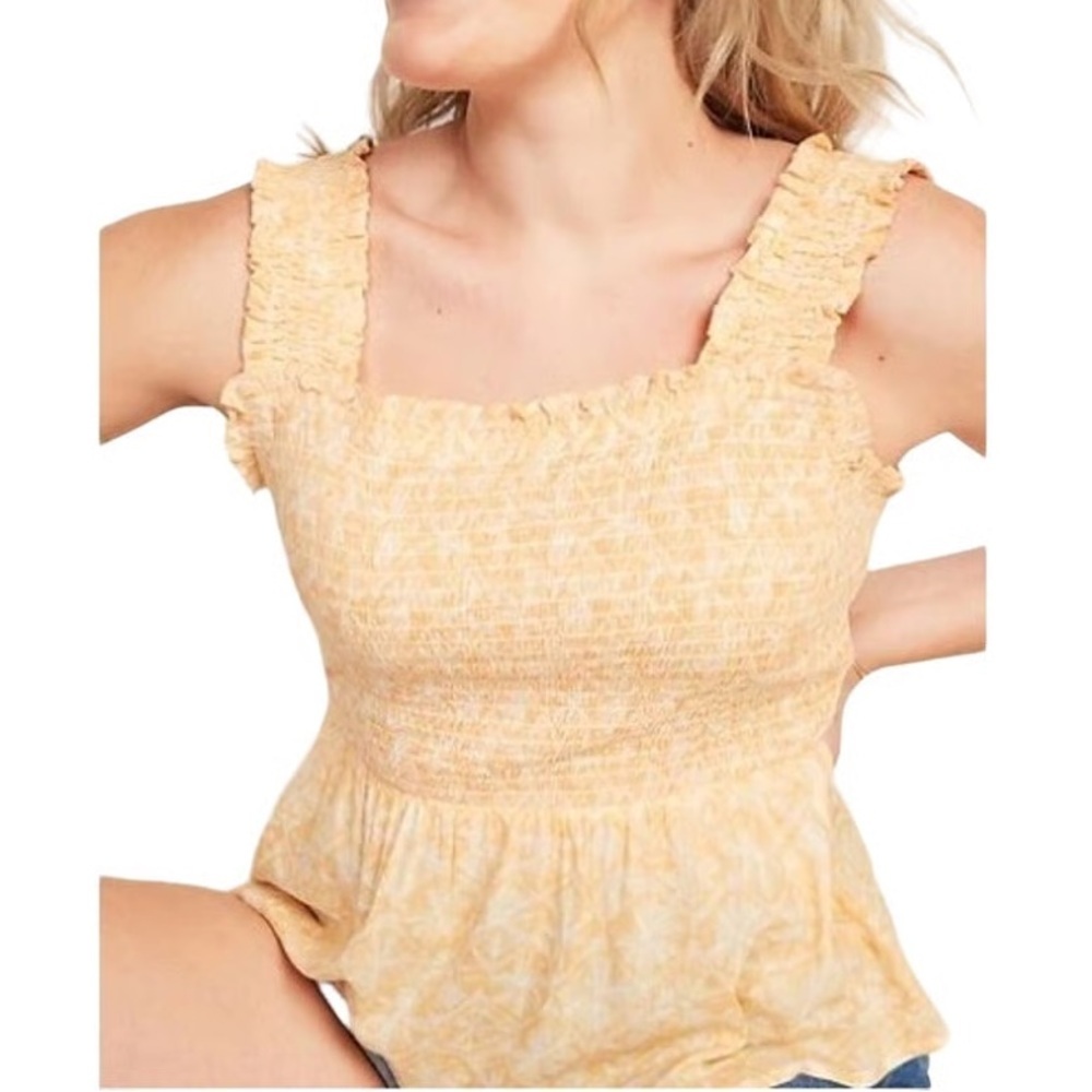 NWT Old Navy Sleeveless Smocked-Bodice Printed Top Yellow